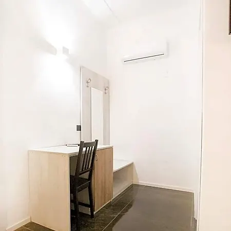 Hall In Chiostro Nápoles