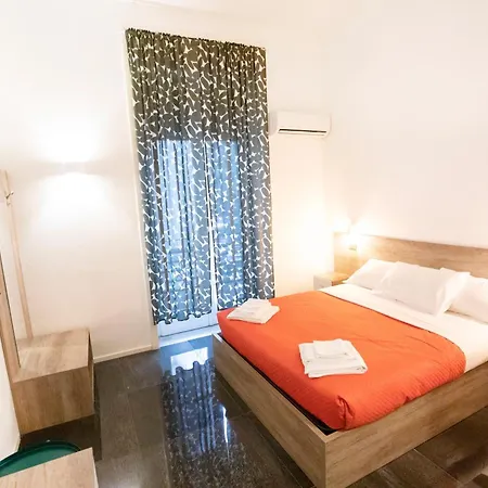 Hall In Chiostro 3*